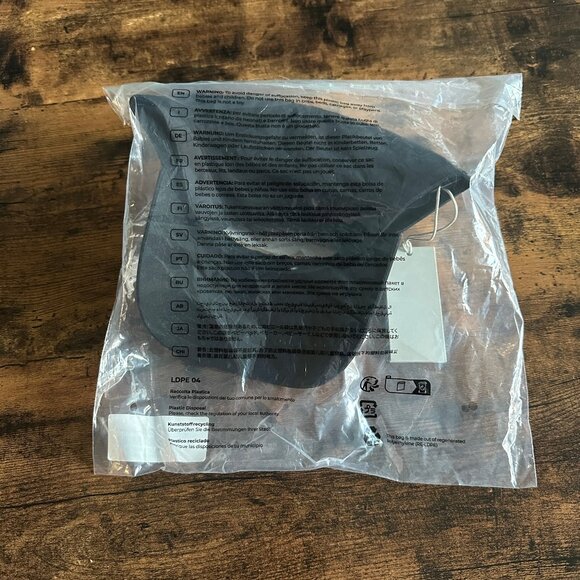 NEW Kith Osaka Bay Low Pinch Crown Cap in Black - SOLD OUT - Picture 5 of 11